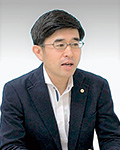 長岡俊行 講師